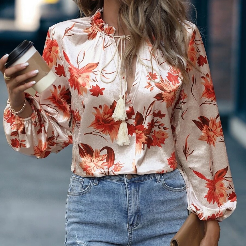 020 Boho Floral Print Cottagecore Blouse - Picture 4 of 5